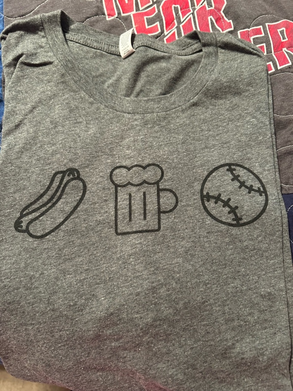 Hot dog, beer & baseball graphic tee 🌭🍺⚾️